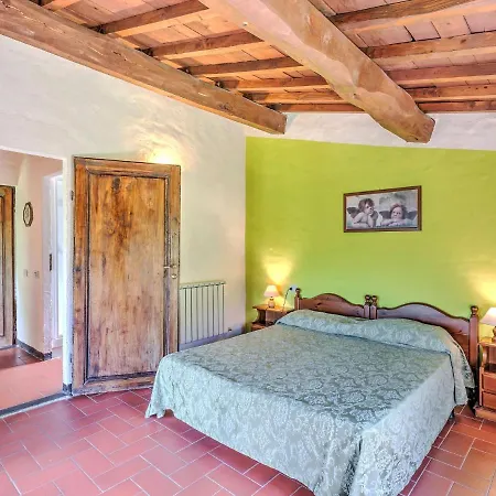 Belvilla By Oyo Appealing With Pool * Dicomano
