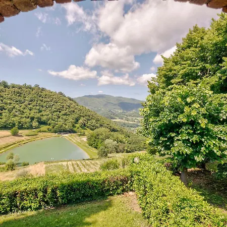 Holiday home Belvilla By Oyo Appealing With Pool Dicomano