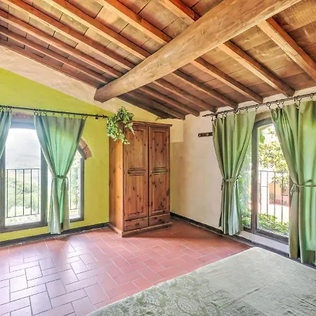 Belvilla By Oyo Appealing With Pool Holiday home *